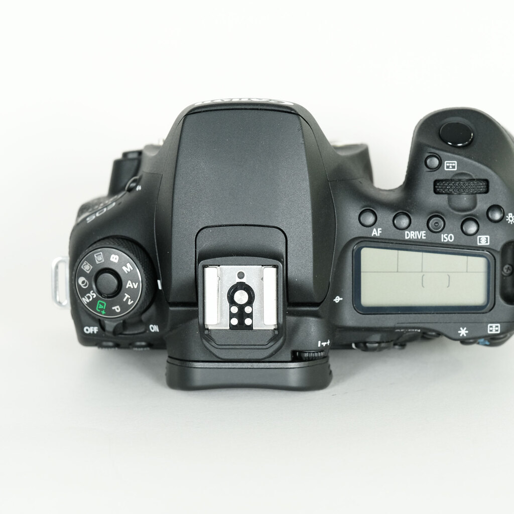 Canon EOS 90D Canon EOS 90D