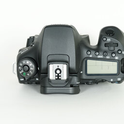 Canon EOS 90D Canon EOS 90D