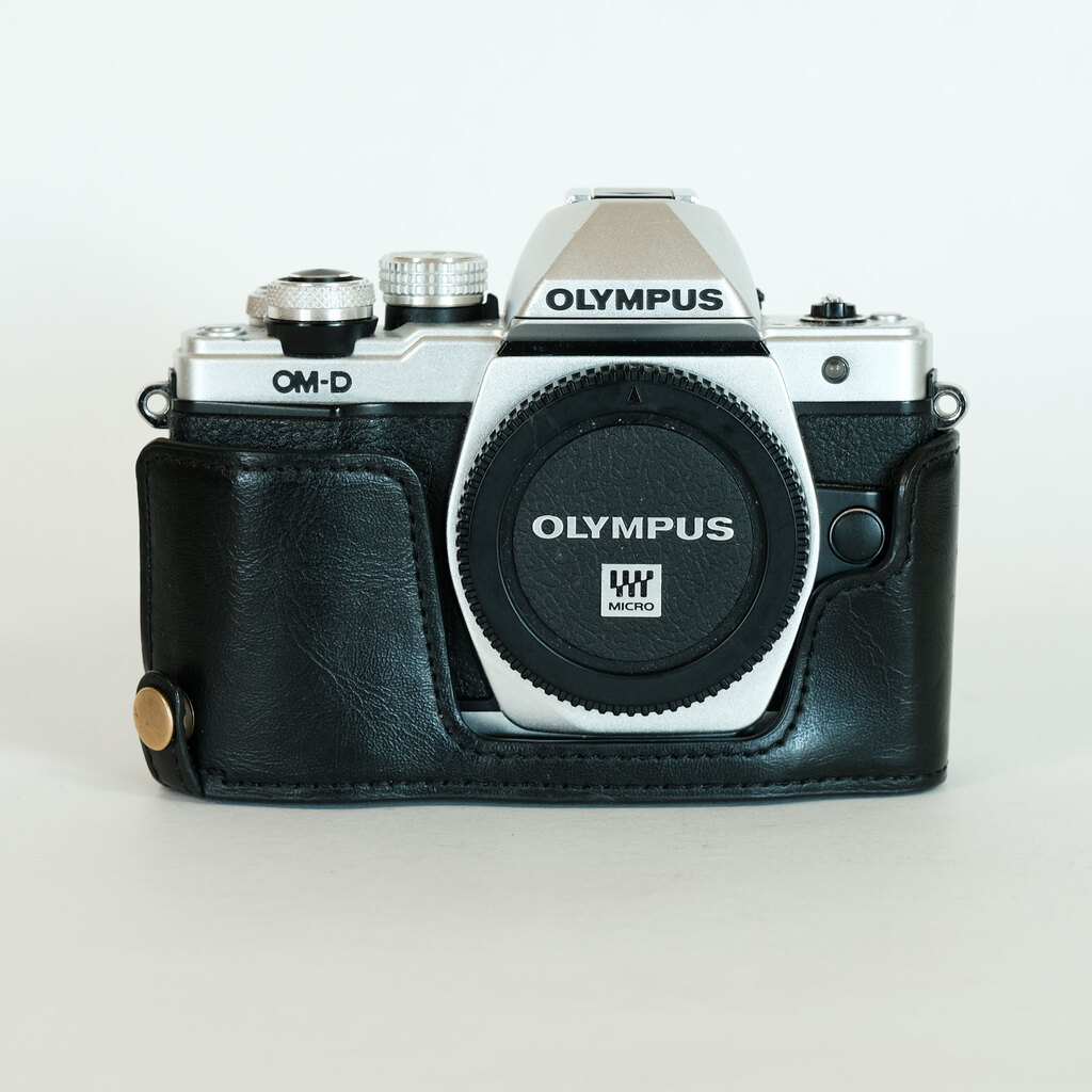 ミラーレス一眼 OLYMPUS OM-D E-M10 Mark II ジャンク品 OLYMPUS OM-D E-M10 Mark II ジャンク品 - メルカリ