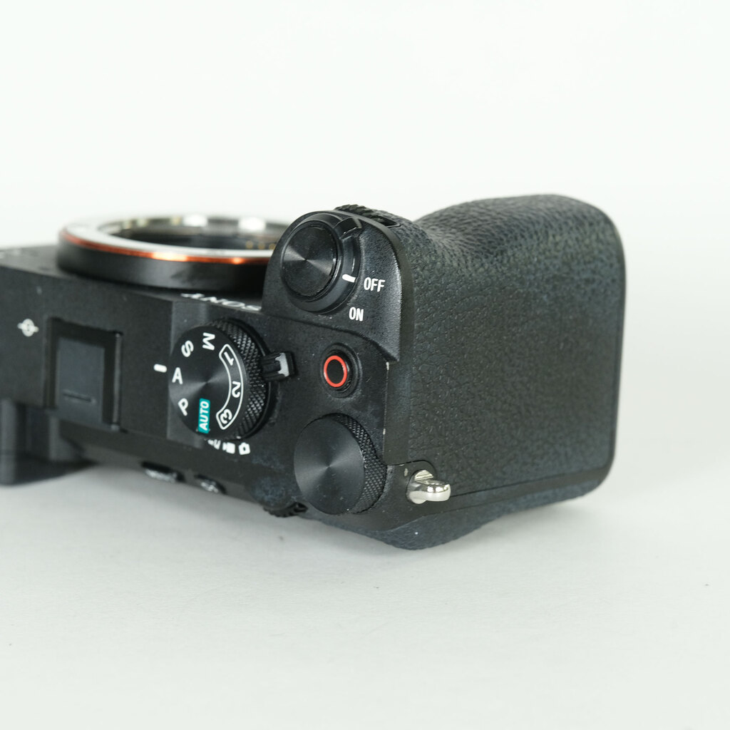 SONY α7C II(ILCE-7CM2) SONY α7C II(ILCE-7CM2)