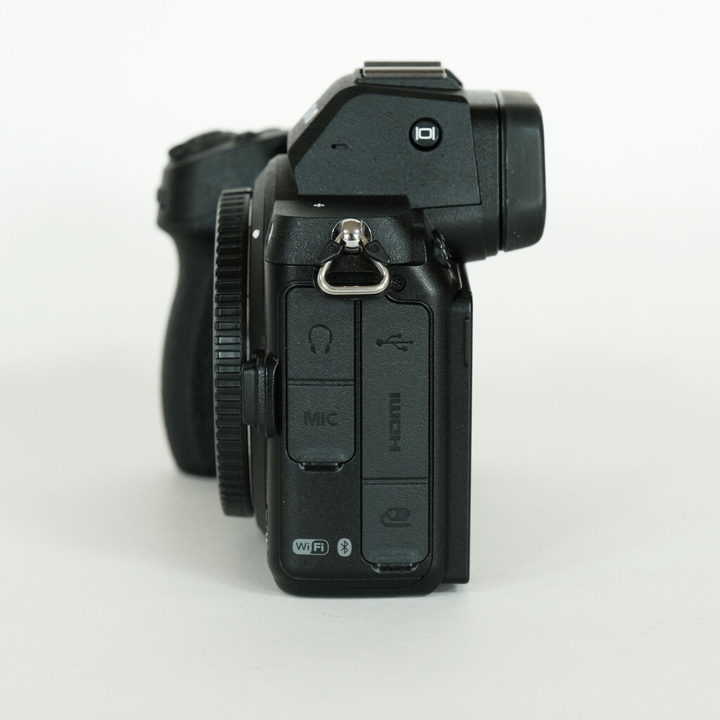 Nikon Z5 Nikon Z5