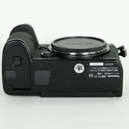 Panasonic LUMIX DC-S5 Panasonic LUMIX DC-S5