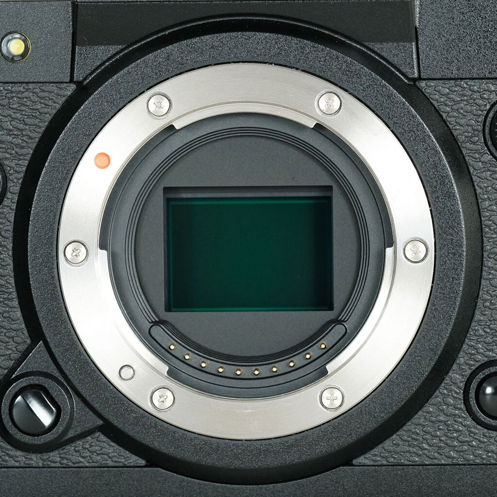 FUJIFILM X-H2 FUJIFILM X-H2