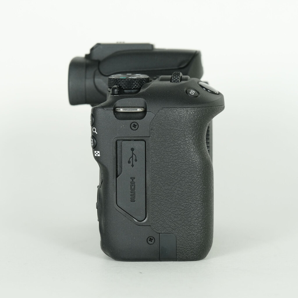 Canon EOS R50 Canon EOS R50