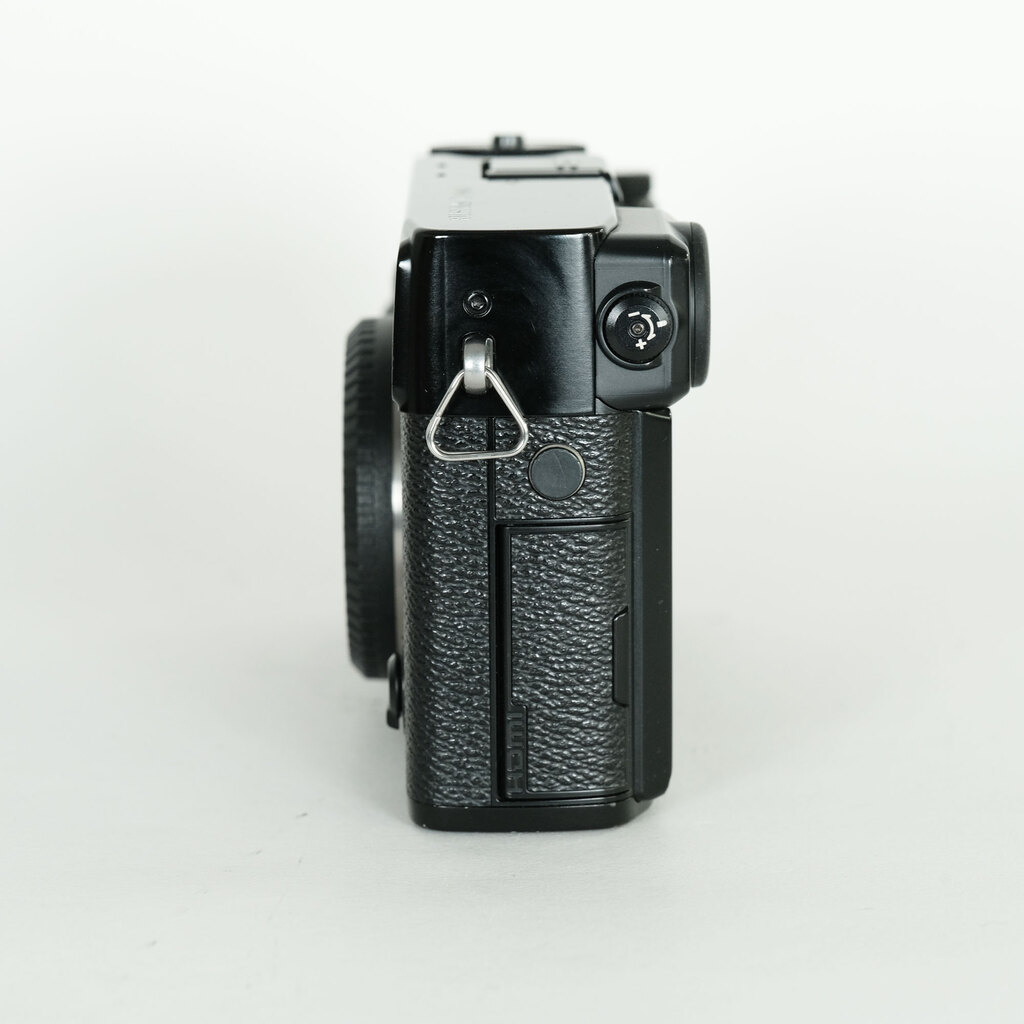 FUJIFILM X-Pro2 FUJIFILM X-Pro2