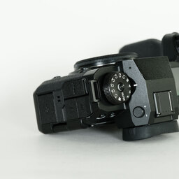 FUJIFILM X-H2 FUJIFILM X-H2