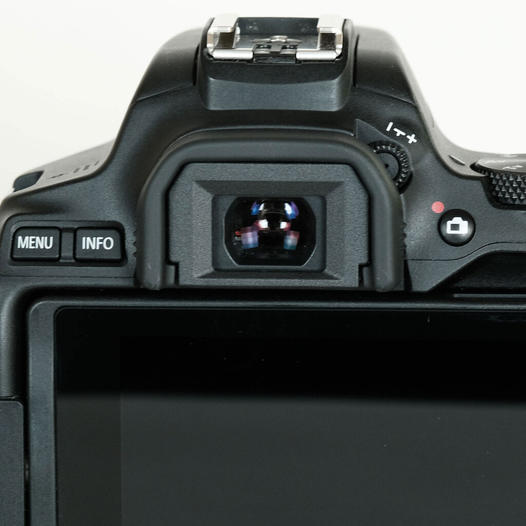 Canon EOS Kiss X10 Canon EOS Kiss X10