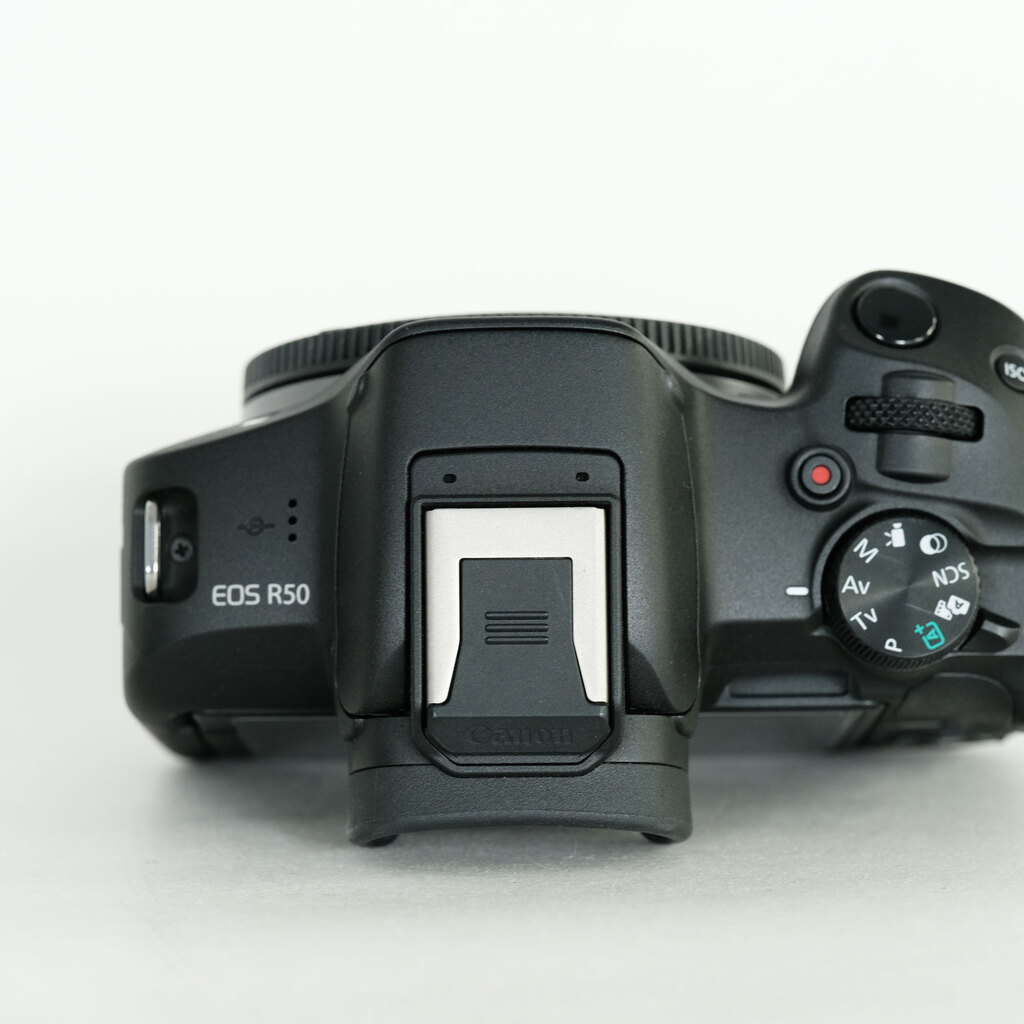 Canon EOS R50 Canon EOS R50