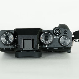 FUJIFILM X-T4 FUJIFILM X-T4