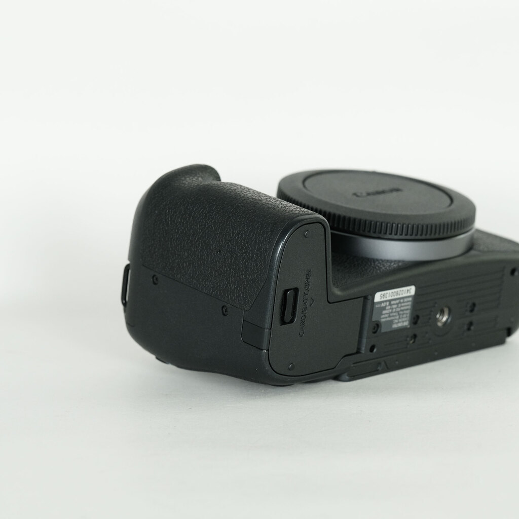 Canon EOS RP Canon EOS RP