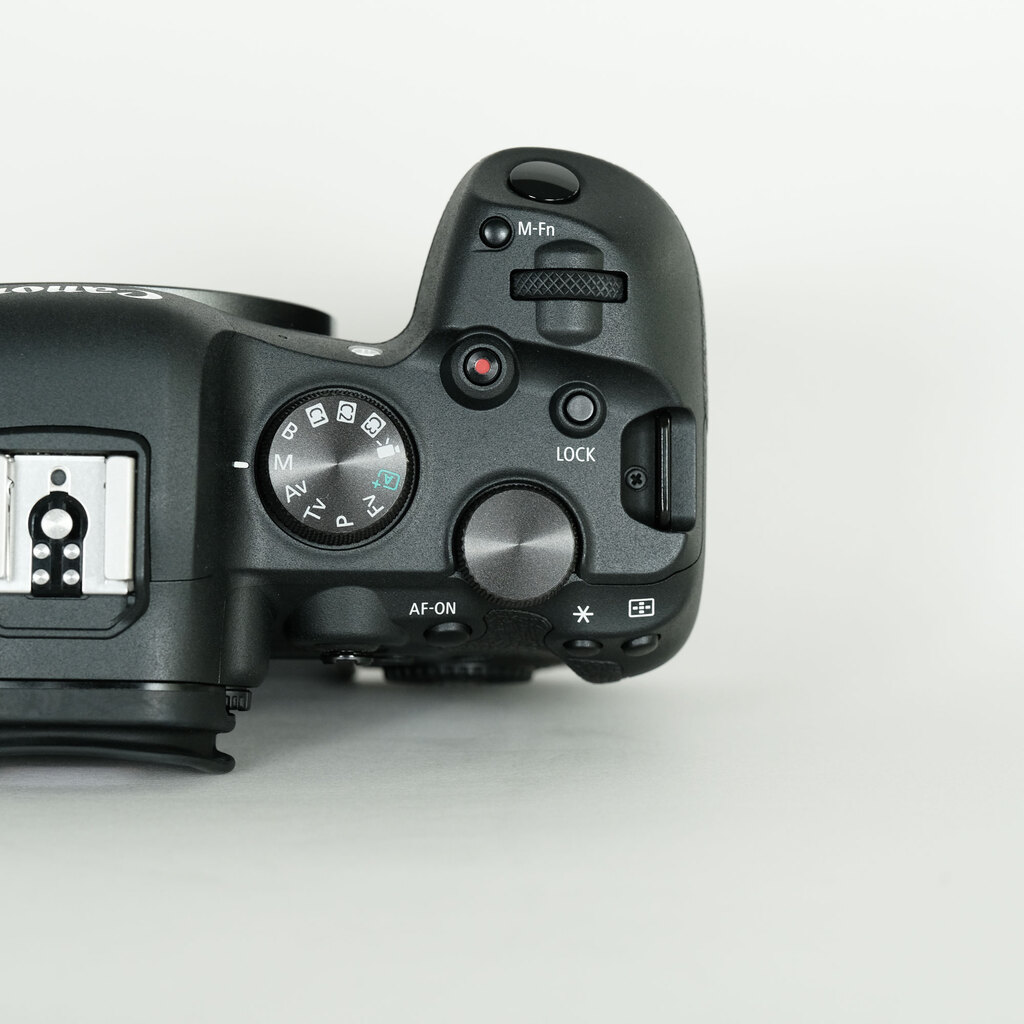 Canon EOS R6の出品 | ONE SCENE（ワンシーン）