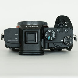 SONY α7 III(ILCE-7M3) SONY α7 III(ILCE-7M3)