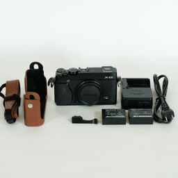 FUJIFILM X-E2 FUJIFILM X-E2