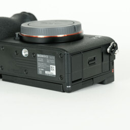 SONY α7C II（ILCE-7CM2）