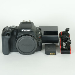 Canon EOS Kiss X9