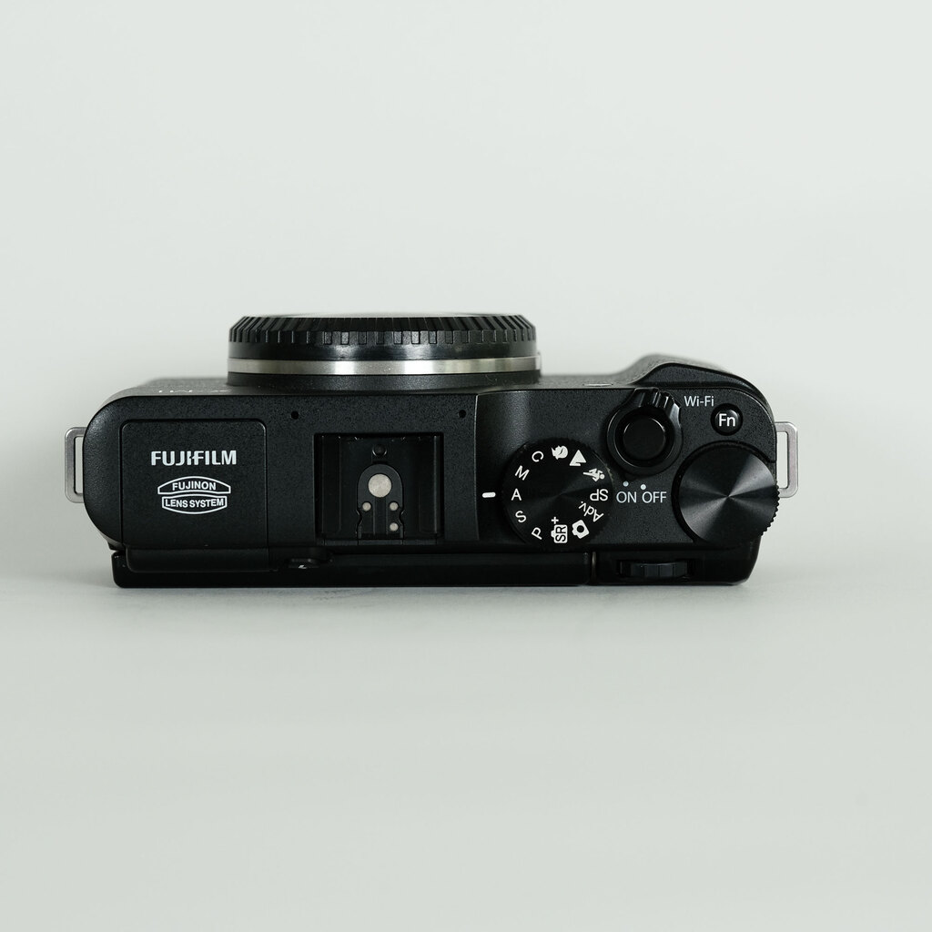 FUJIFILM X-M1 ボディ ブラックの出品 | ONE SCENE（ワンシーン）