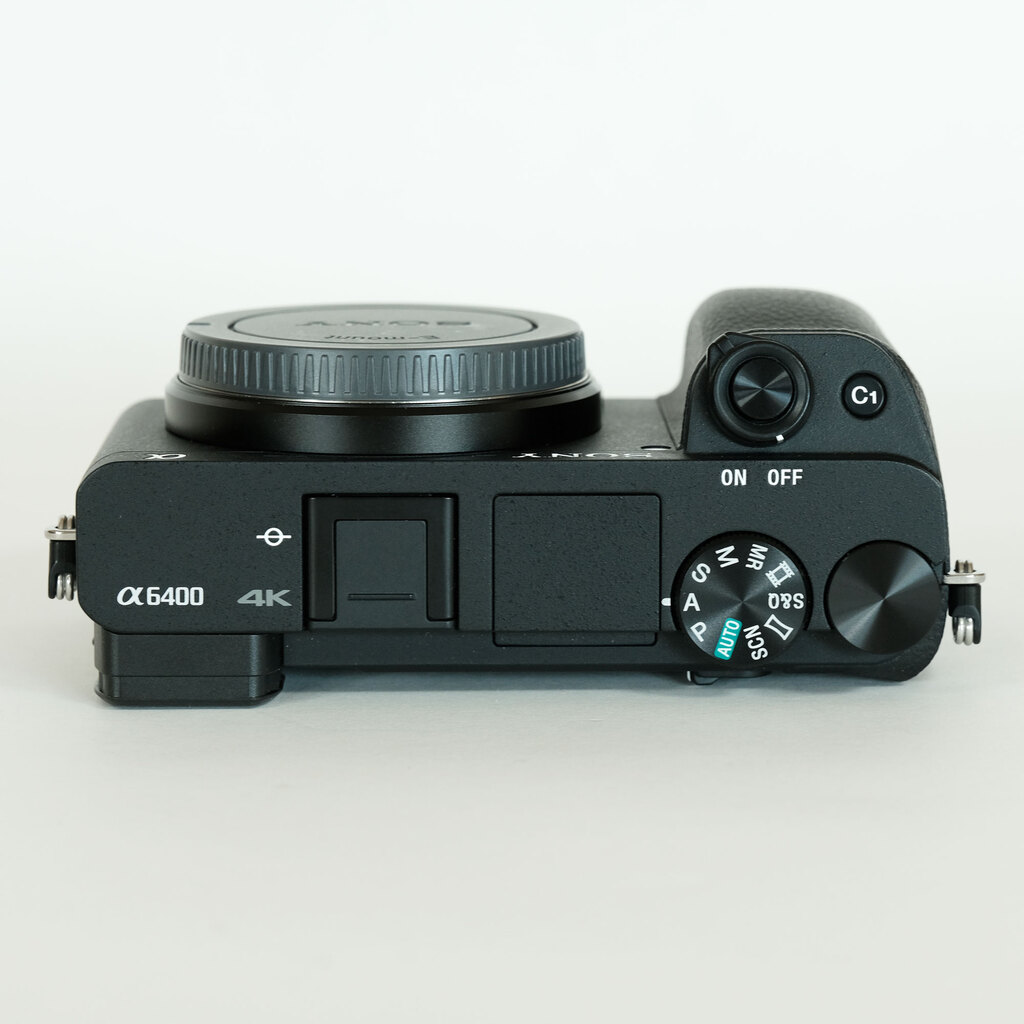 SONY α6400(ILCE-6400) SONY α6400(ILCE-6400)