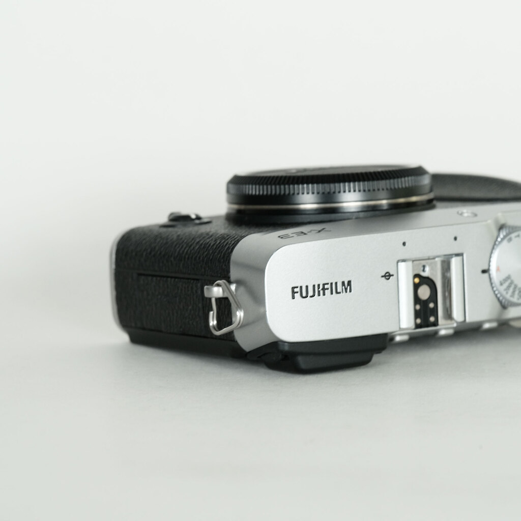 FUJIFILM X-E3