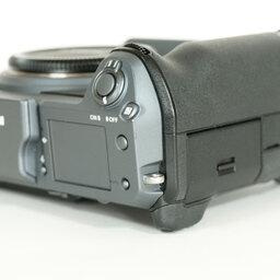 FUJIFILM GFX 100 FUJIFILM GFX 100