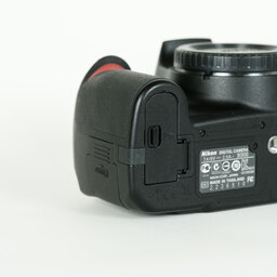 Nikon D3100 ボディ