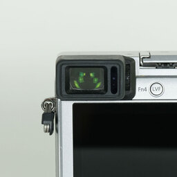 Panasonic LUMIX DMC-GX7MK2 ボディ シルバー Panasonic LUMIX DMC-GX7MK2 ボディ シルバー