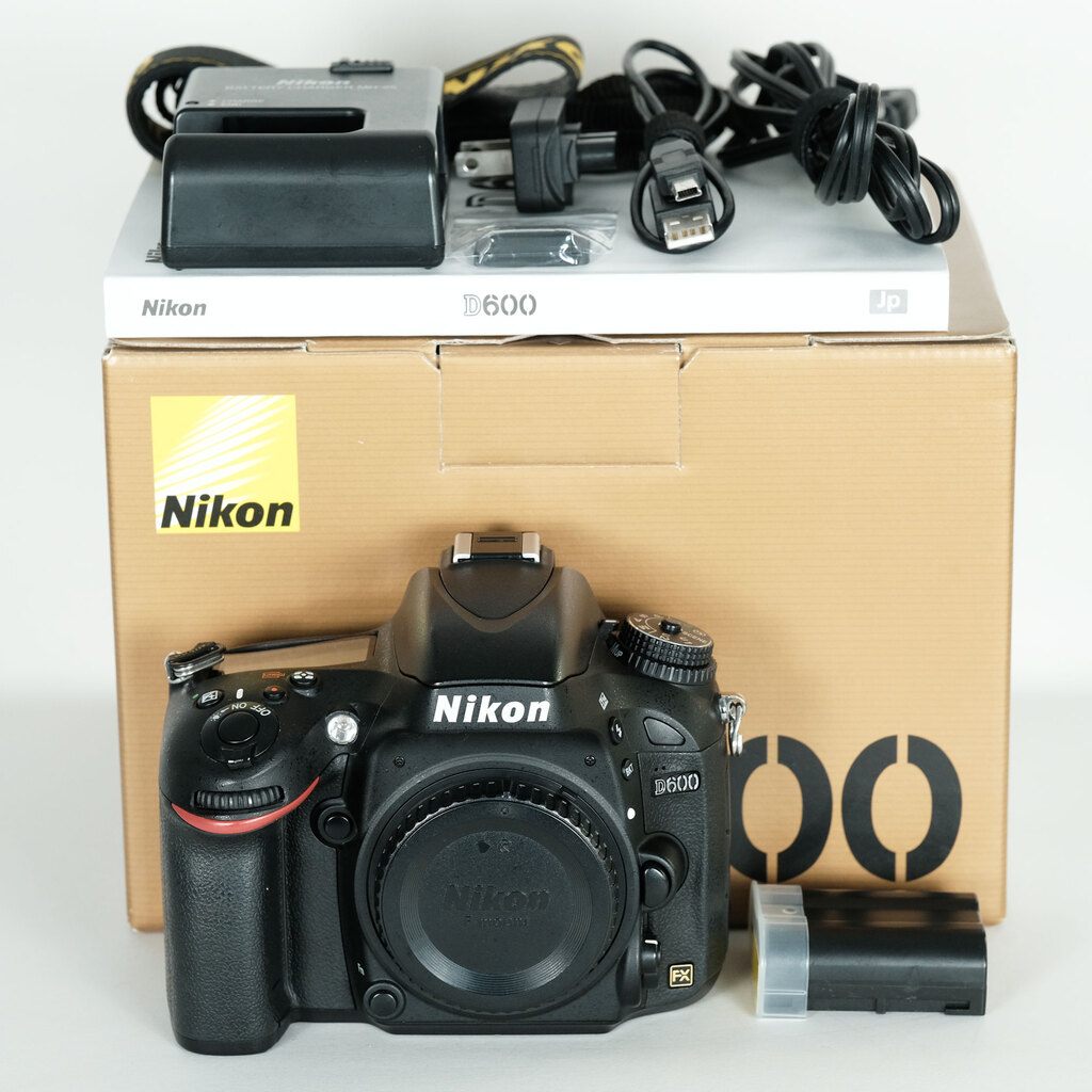 Nikon D600