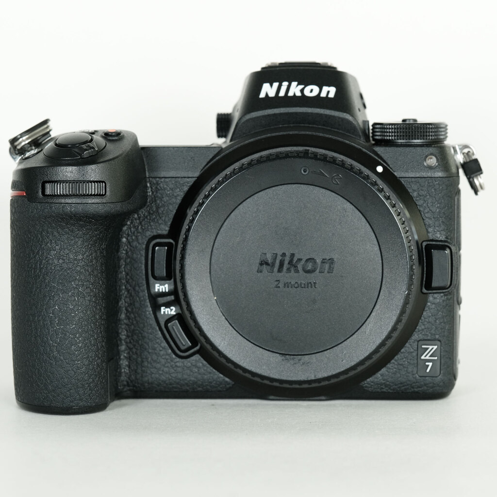 Nikon Z7 美品 シャッターカウント約15000 Nikon Z7 美品 シャッターカウント約15000 Nikon Z7 美品
