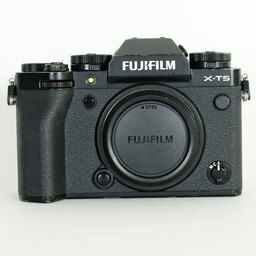 FUJIFILM X-T5 FUJIFILM X-T5