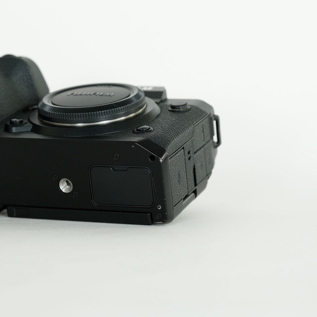 FUJIFILM X-H2 FUJIFILM X-H2