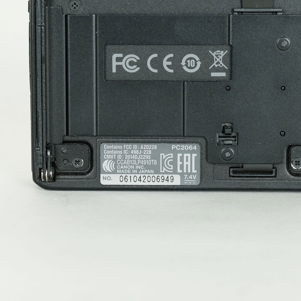 Canon EOS M3 ボディEVFキット ブラック