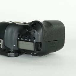 Canon EOS 6D Mark II