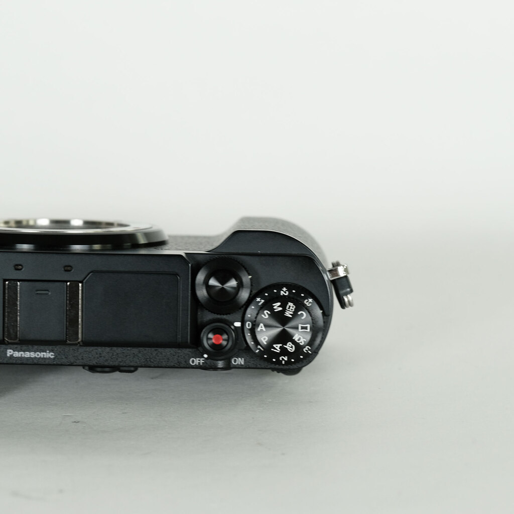 Panasonic LUMIX DC-GX7MK3 ブラック Panasonic LUMIX DC-GX7MK3 ブラック