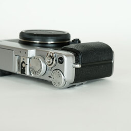 FUJIFILM X-E1 シルバー FUJIFILM X-E1 シルバー