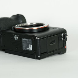 SONY α7C II(ILCE-7CM2) SONY α7C II(ILCE-7CM2)