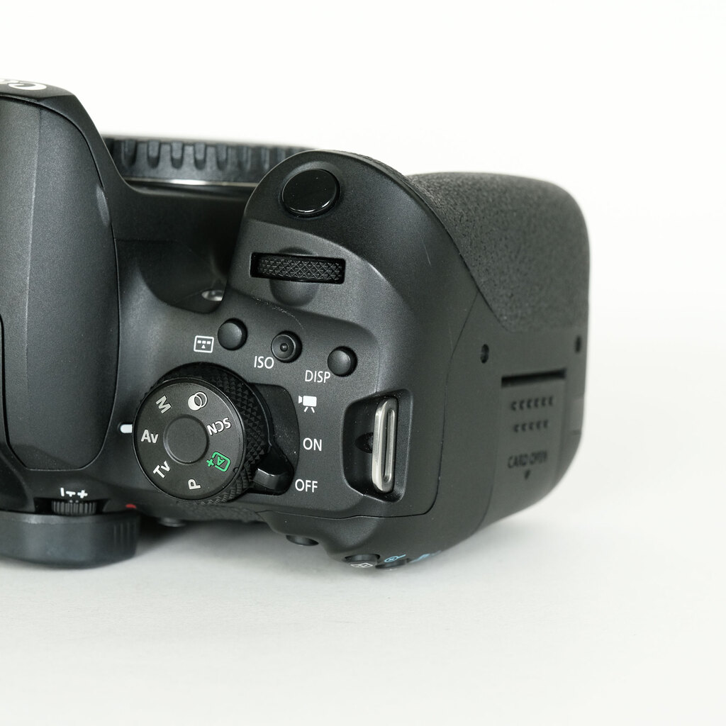 Canon EOS Kiss X10iの出品 | ONE SCENE（ワンシーン）