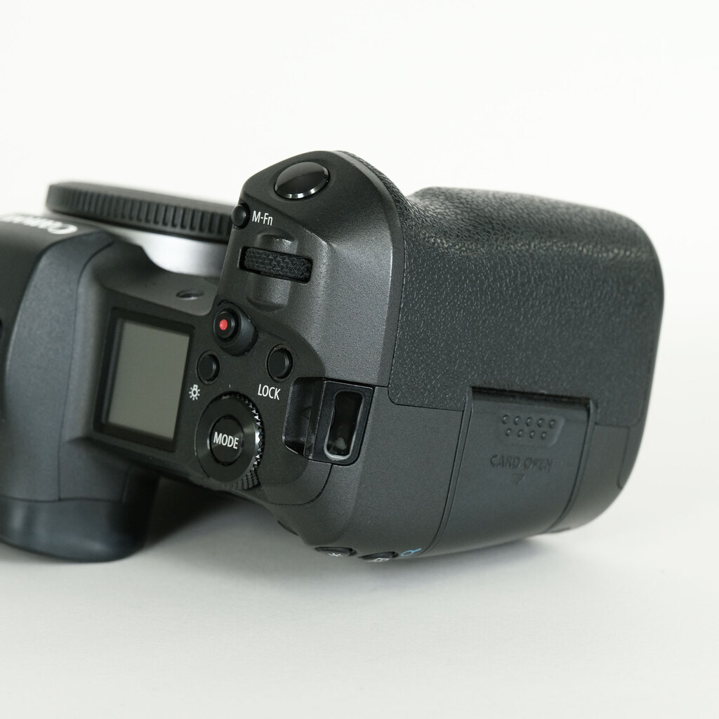 Canon EOS R Canon EOS R