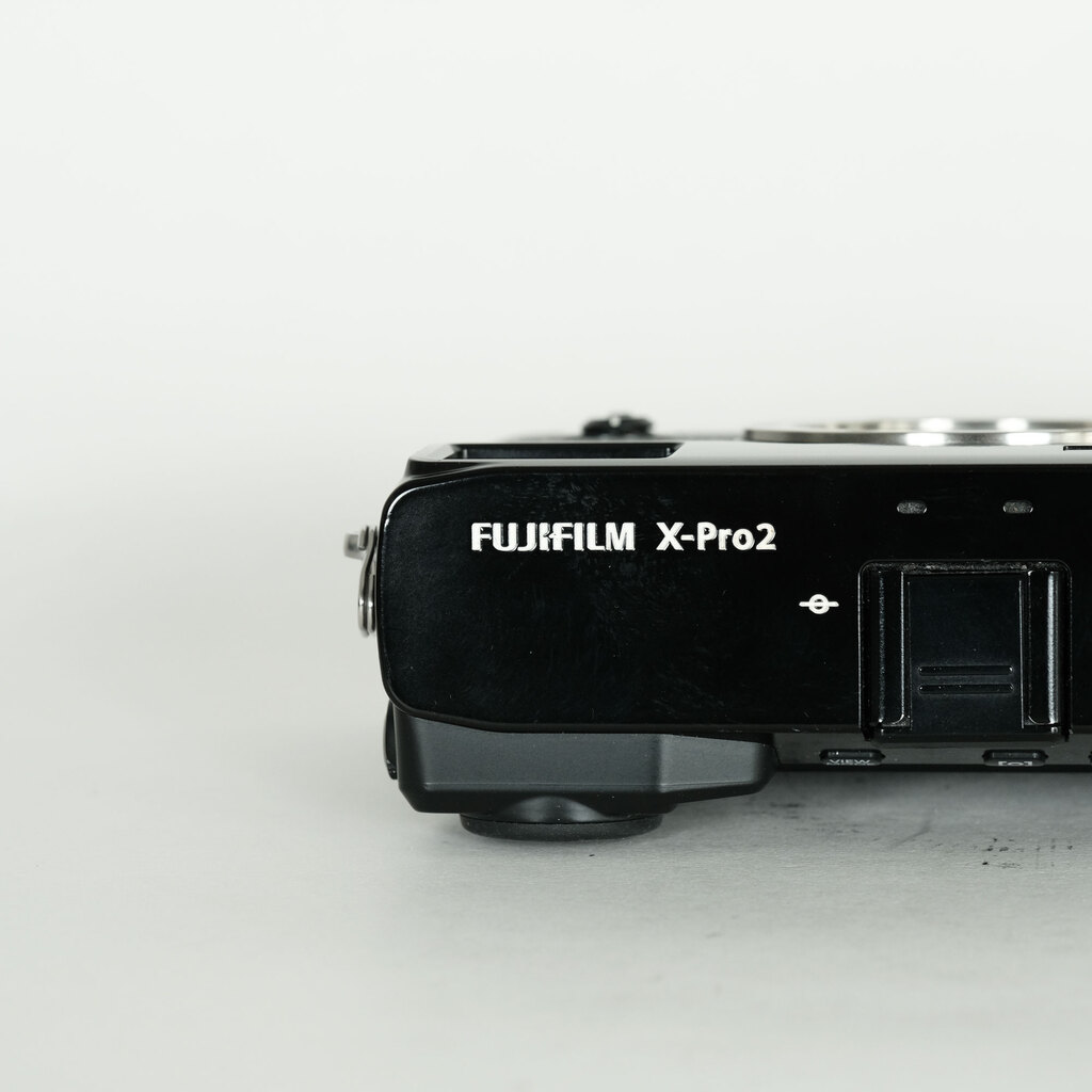 FUJIFILM X-Pro2 FUJIFILM X-Pro2