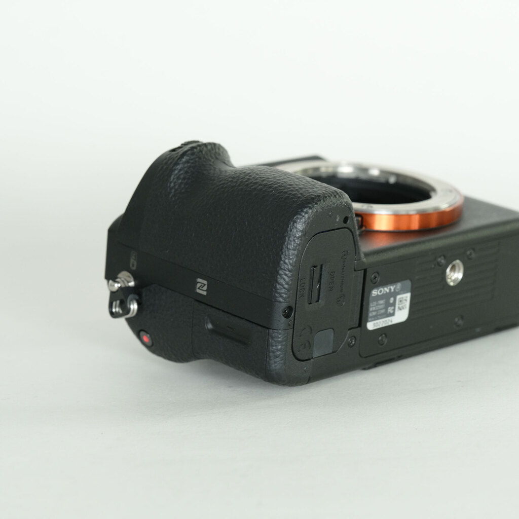 SONY α7R II（ILCE-7RM2）