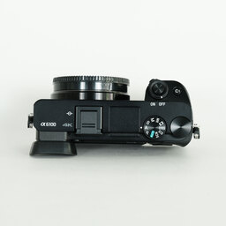 SONY α6100(ILCE-6100) SONY α6100(ILCE-6100)