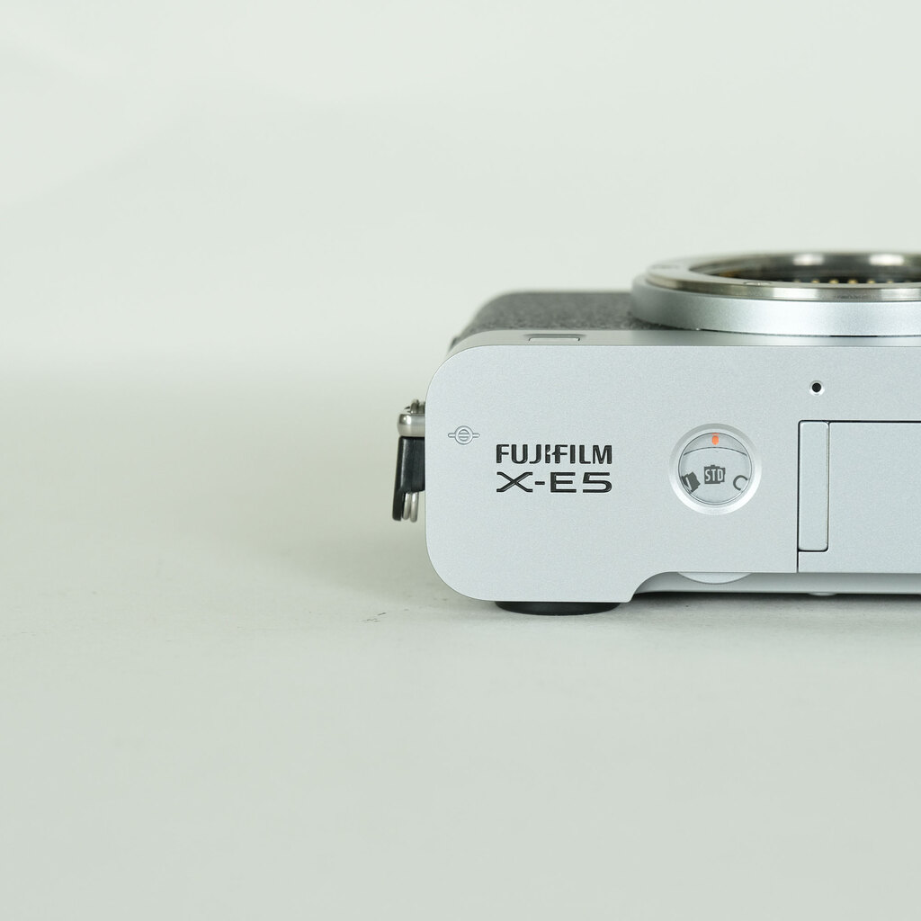 FUJIFILM X-E5 FUJIFILM X-E5
