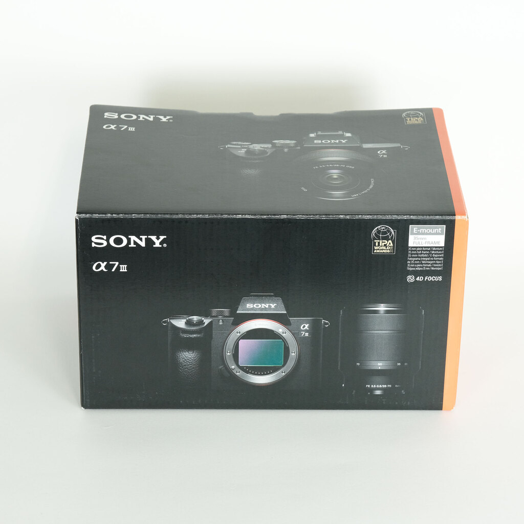 SONY α7 III(ILCE-7M3) SONY α7 III(ILCE-7M3)