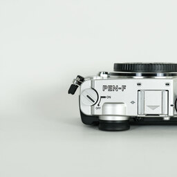 OLYMPUS PEN-F OLYMPUS PEN-F