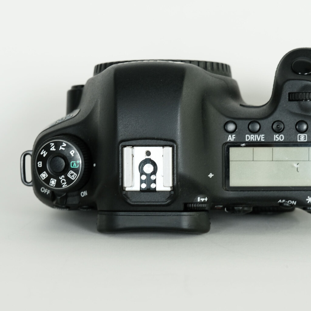 Canon EOS 6D Canon EOS 6D