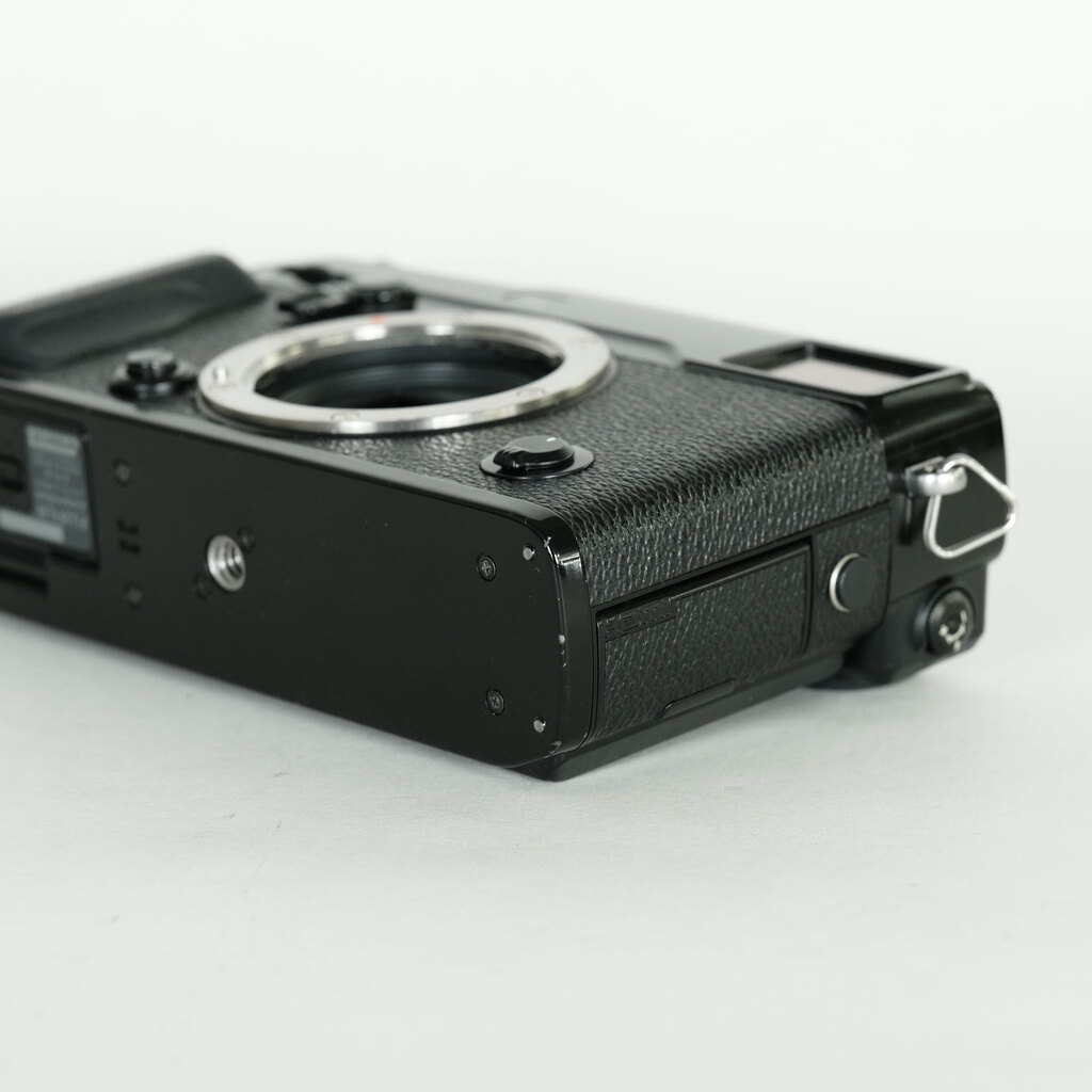 FUJIFILM X-Pro2 FUJIFILM X-Pro2