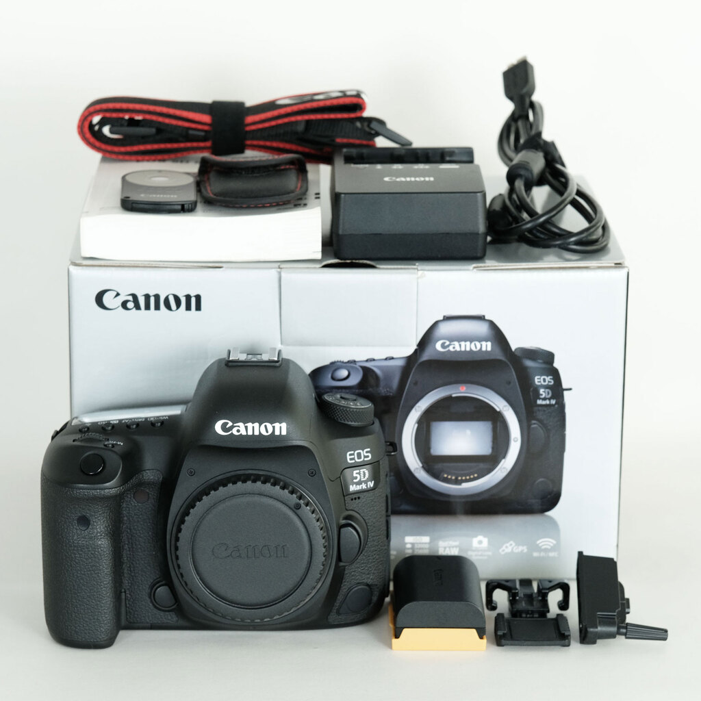 Canon EOS 5D Mark IV Canon EOS 5D Mark IV