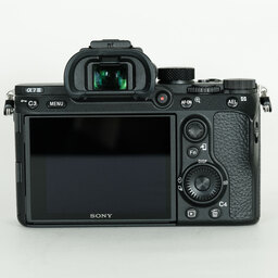SONY α7 III（ILCE-7M3）