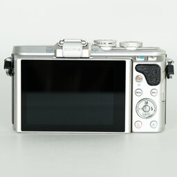OLYMPUS PEN E-PL8 OLYMPUS PEN E-PL8