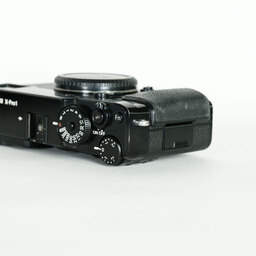 FUJIFILM X-Pro1 FUJIFILM X-Pro1