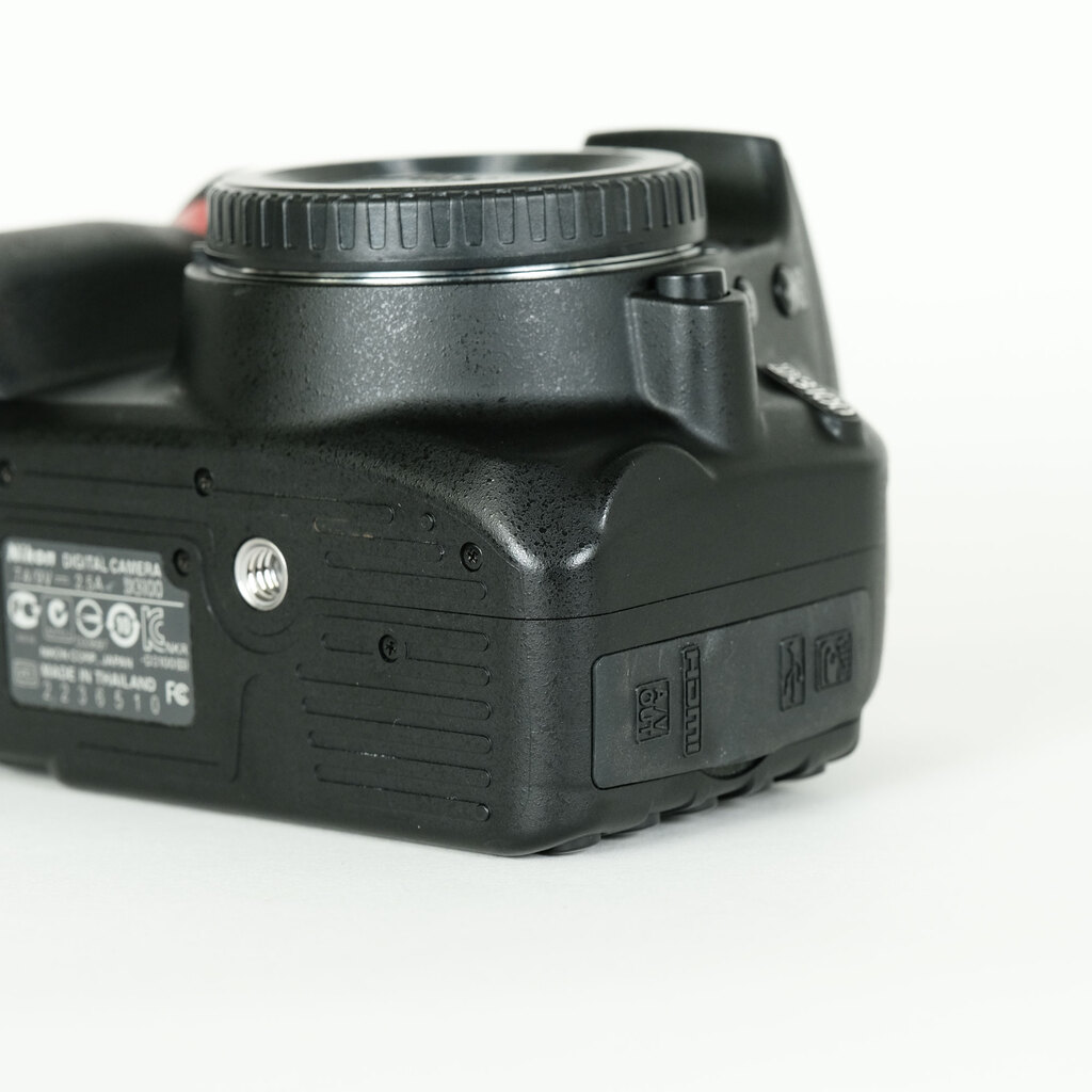 Nikon D3100 ボディ