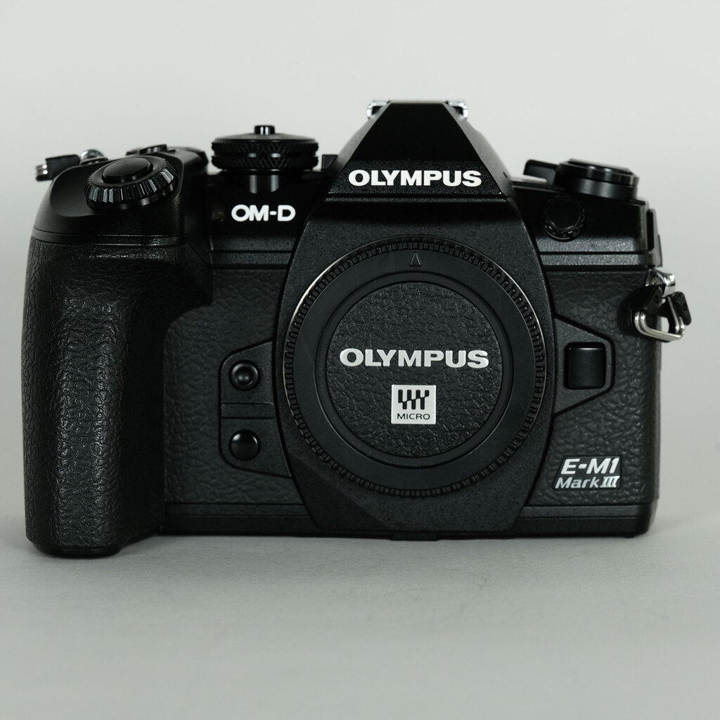 OLYMPUS OM-D E-M1 Mark III OLYMPUS OM-D E-M1 Mark III
